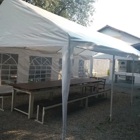 Camping Olivella * Pilzone