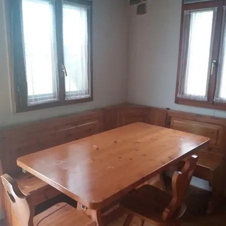 Camping Olivella مكان تخييم